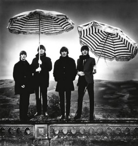 Robert-Whitaker Robert-Whitaker