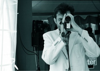 现在，连七十年代那批导演里最年轻的南尼•莫莱蒂也老了，新世纪里代表意大利电影在国际舞台崭露头角导演如加洛尼和索伦蒂诺是否经得起考验，目前来看也还是个危险的答案。