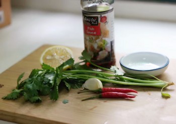 恐惧香菜的同学，可以换成薄荷叶、芹菜叶、parsley叶等等。